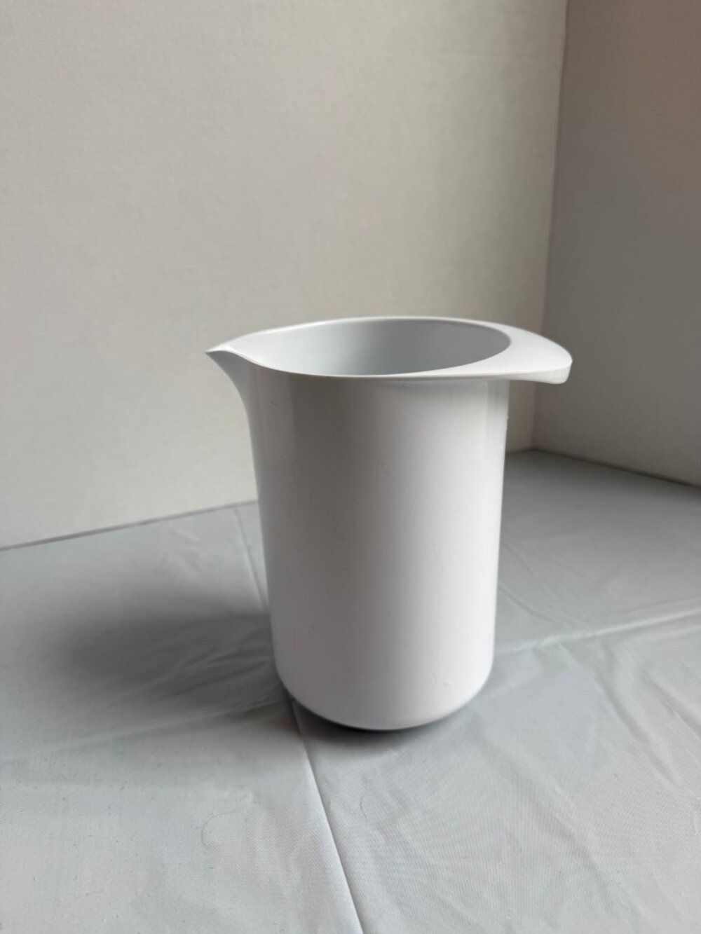 Vintage Rosti Denmark 1L White Melamine Pitcher 2511 Erik Lehmann Danish Modern